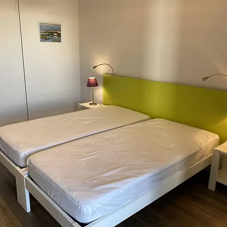 Apartamento - T2 Bord De - Centre-ville Avec Parking - Fr-1-738-33 *