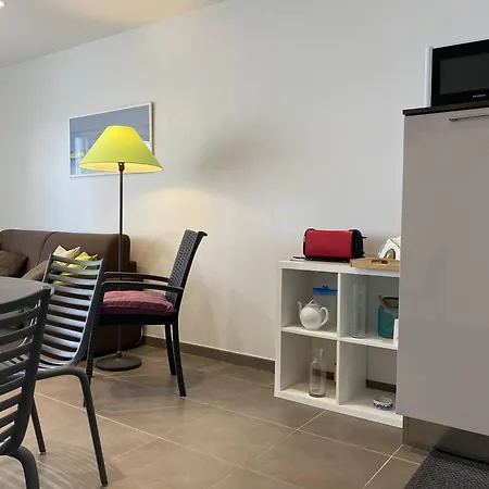 Apartamento - T2 Bord De - Centre-ville Avec Parking - Fr-1-738-33